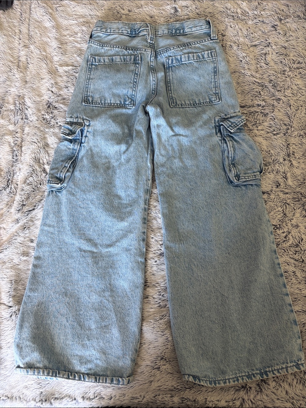 Girls Old Navy Cargo Wide-Leg Jeans - Picture 2 of 4
